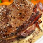 Steak with Garlic Cream Sauce (Carnivore-Friendly Version) Untitled Project - 2025-11-14T220059.740